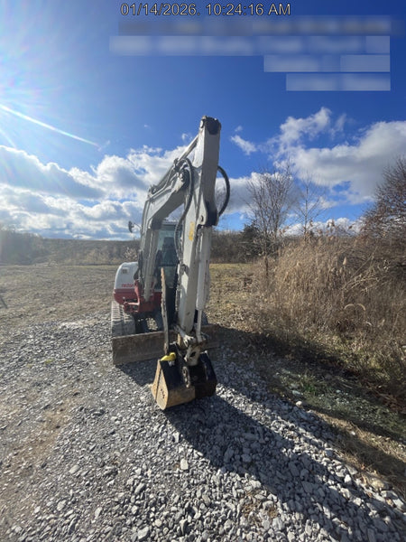2022 TAKEUCHI TB250-2CR