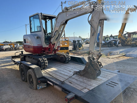 2024 LOADTRAIL Tilt-Deck Rental Trailer