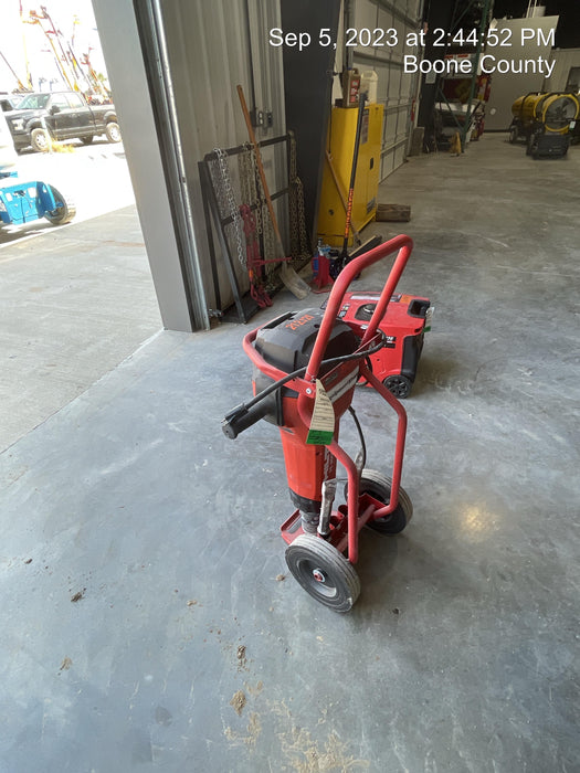 2022 HILTI TE 3000-AVR