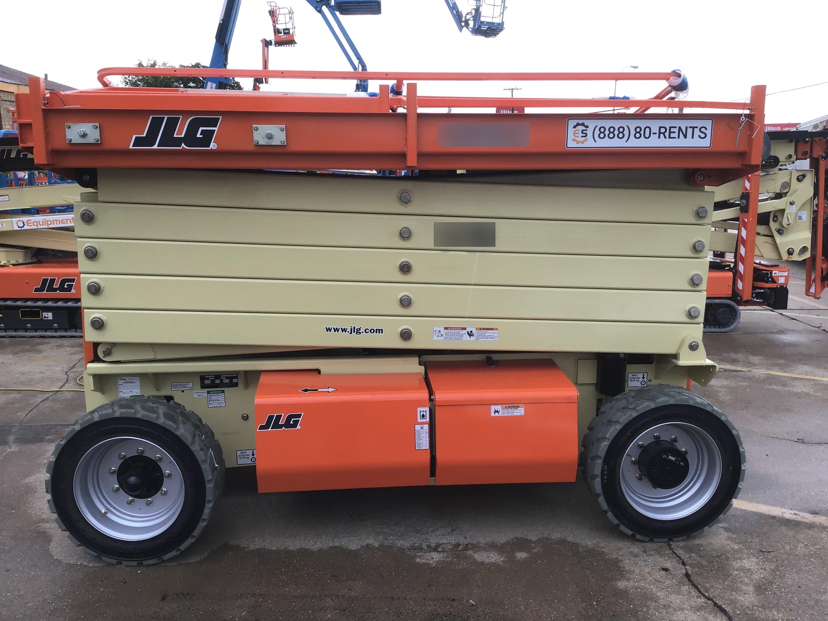2018 JLG 4069LE