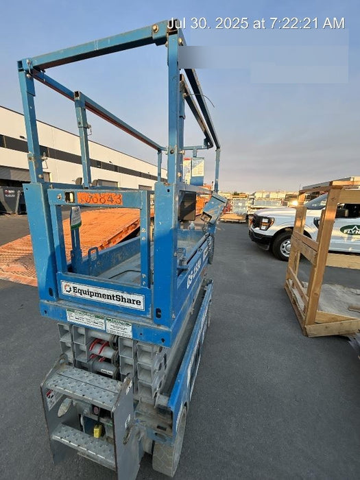 2020 Genie GS-1930 Solid Non Marking Tires, Beacon, Folding rails with half height swing gate, 800W Inverter