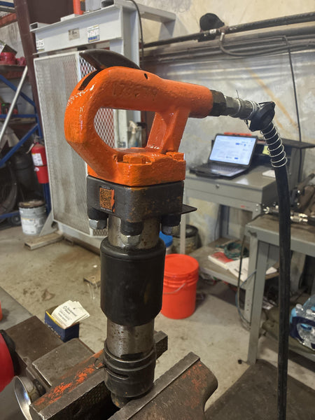 2021 MICHIGAN PNEUMATIC ES-CH3R-TRACKER