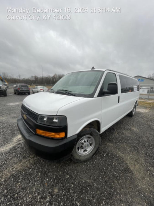 2023 CHEVROLET Express Van - Rental