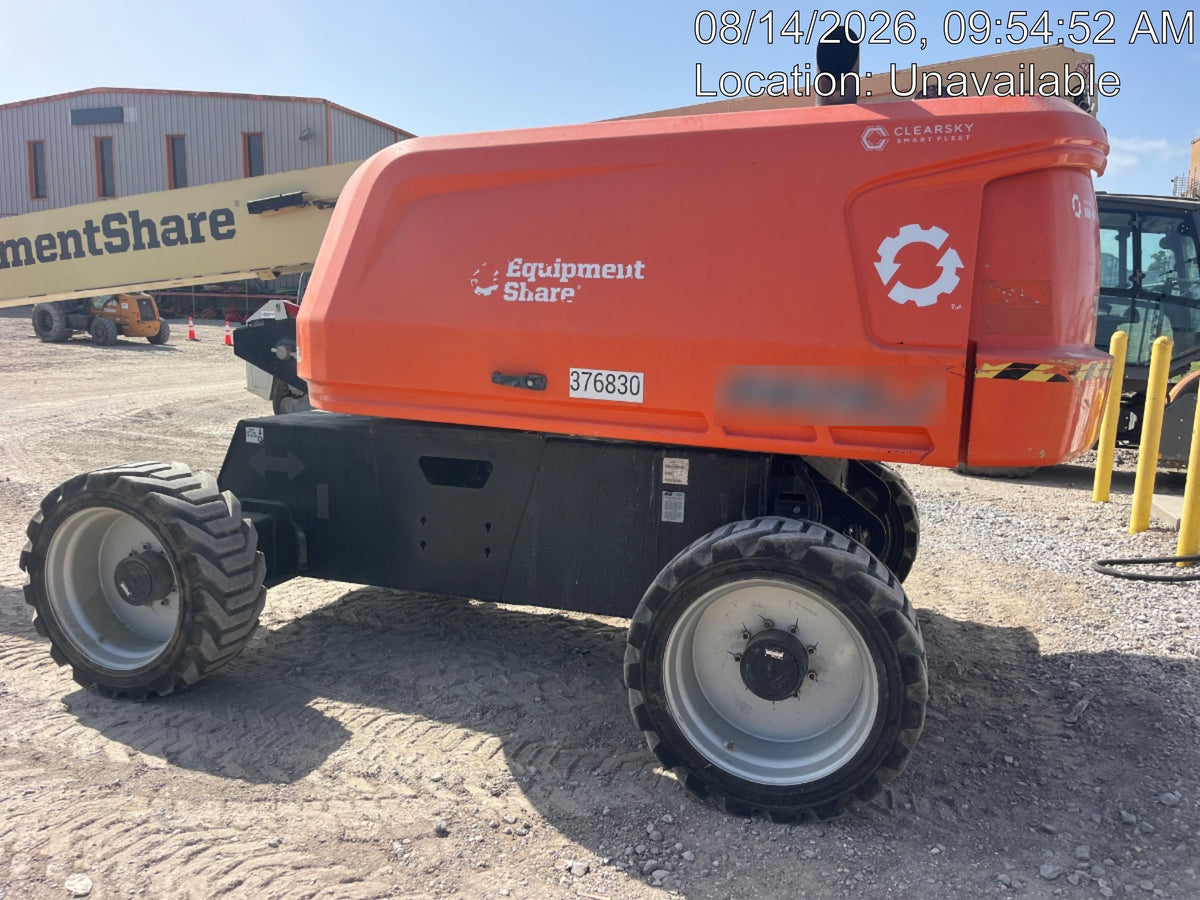 2023 JLG 660SJ