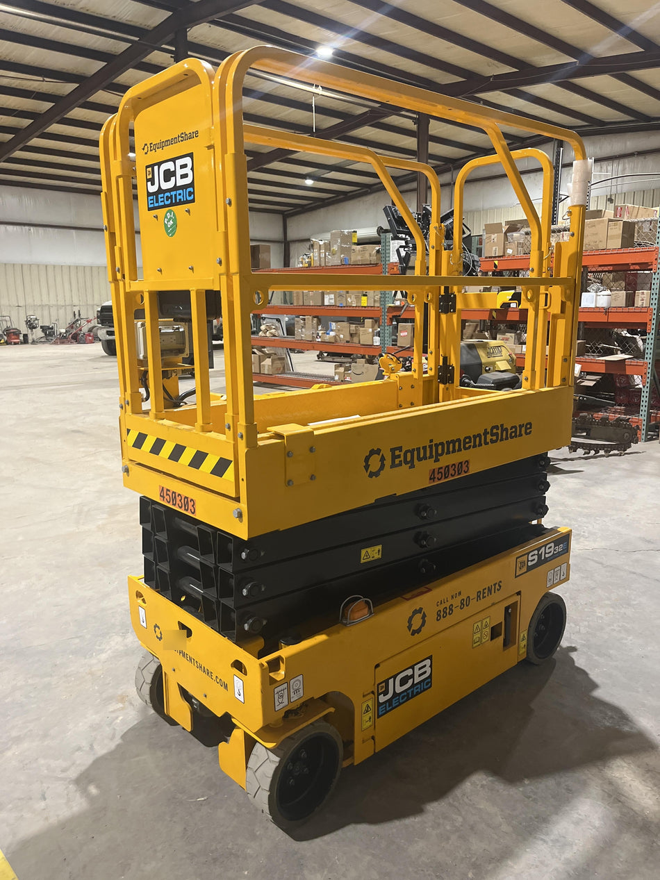 2024 JCB S1932E
