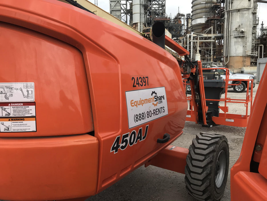 2019 JLG 450AJ