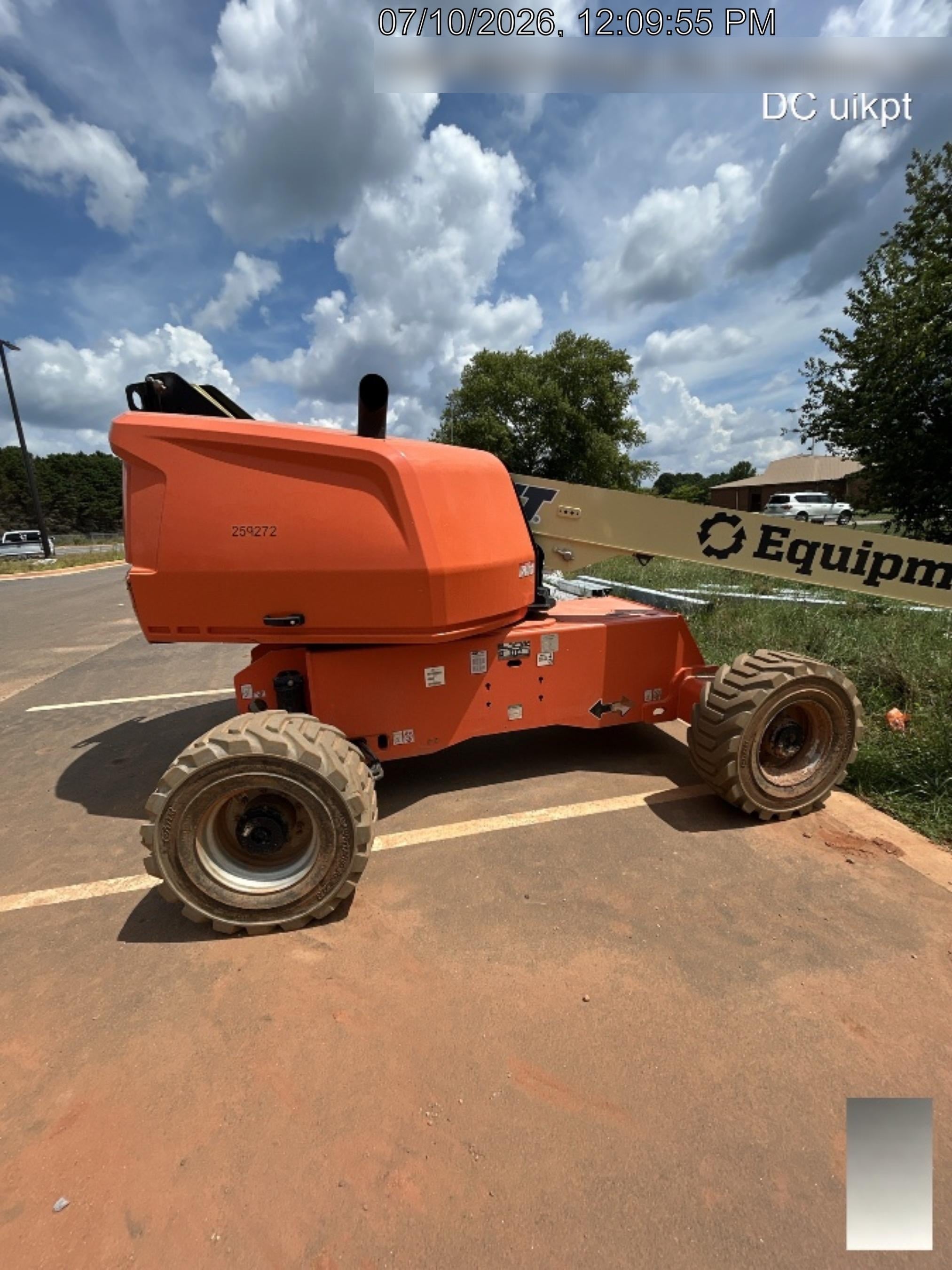 2022 JLG 460SJ