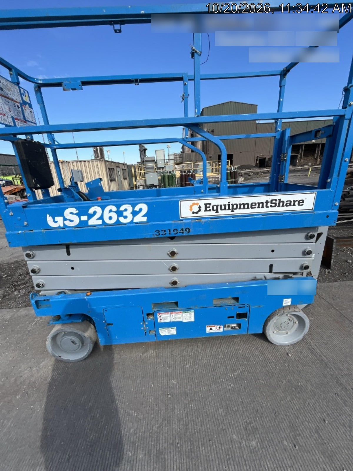 2023 GENIE GS-2632