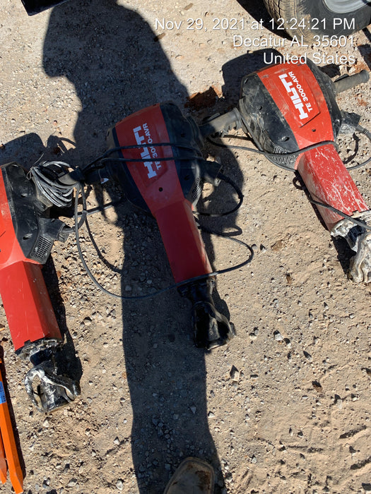 2020 HILTI TE 3000-AVR