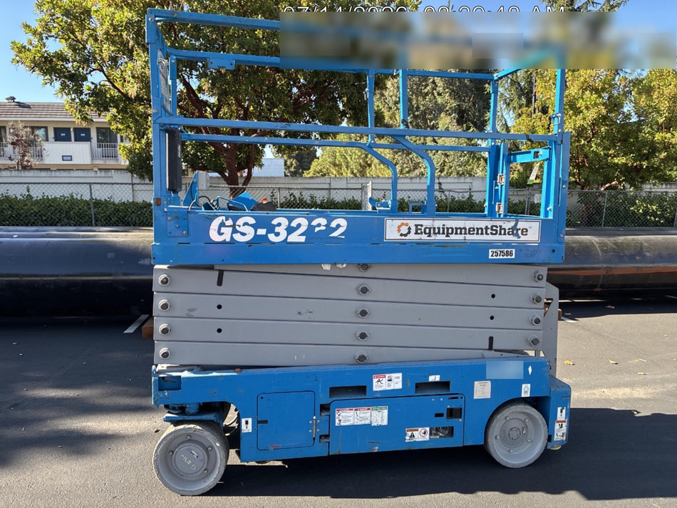 2022 GENIE GS-3232