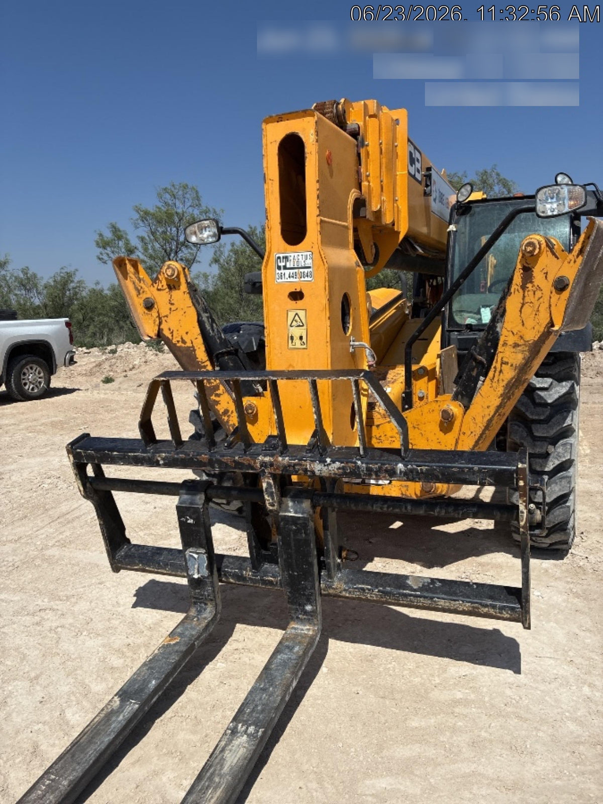 2022 JCB 512-56