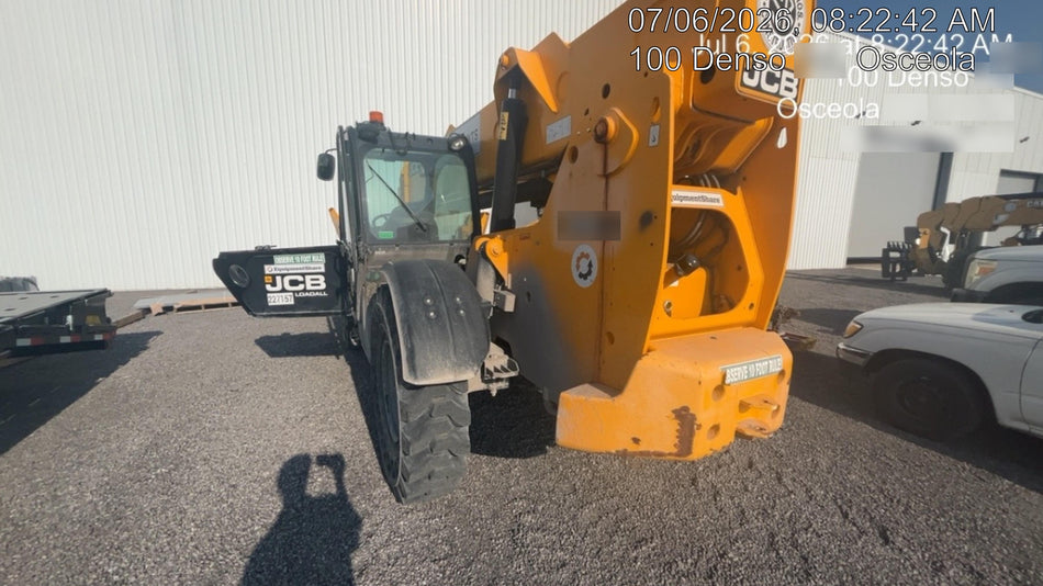 2022 JCB 510-56