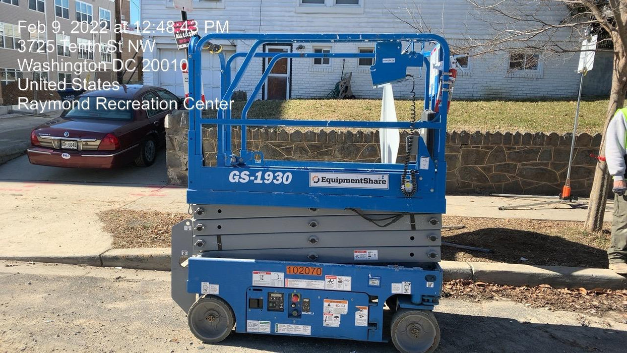 2020 Genie GS-1930 Fixed rails with chain entry gate - Pre A92.20