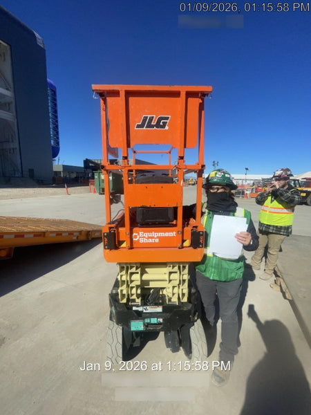 2022 JLG ES2632