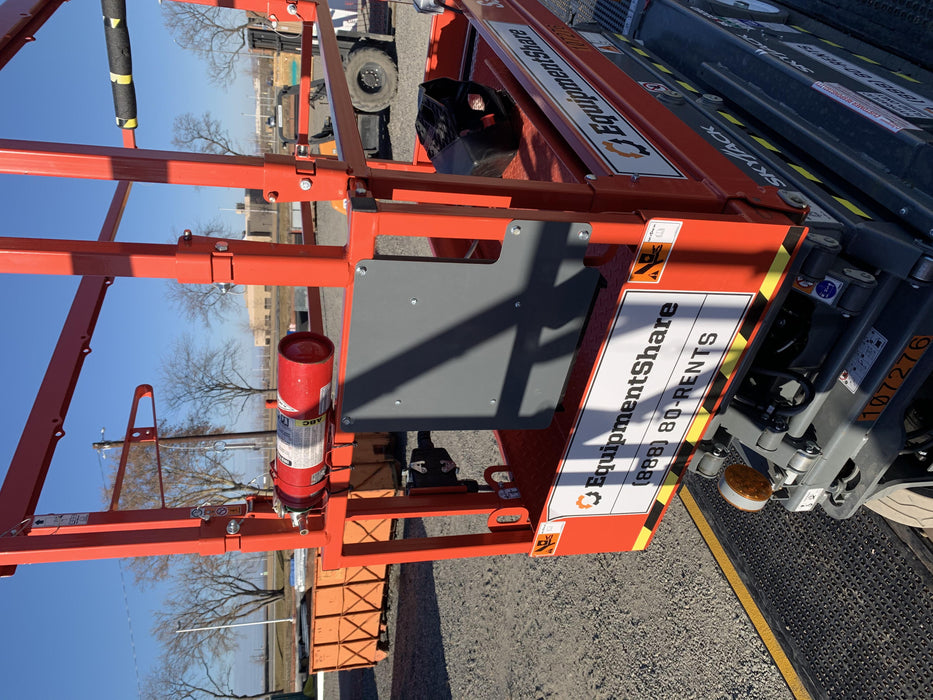 2020 Skyjack SJIII-3219 Solid NM Tires, Half height spring hinged entry gate, Dual Beacons, 800W Inverter