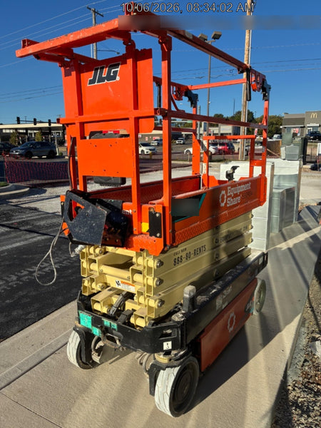 2025 JLG ES1932