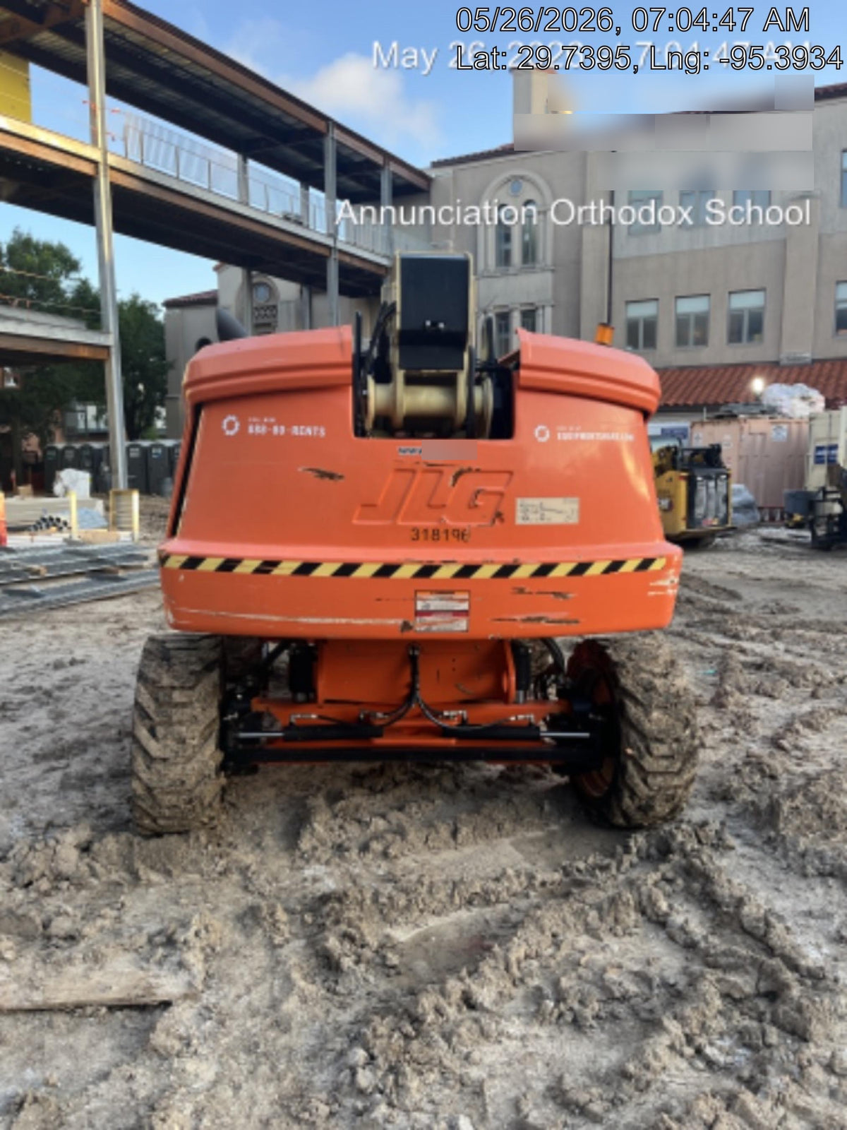 2023 JLG 660SJ