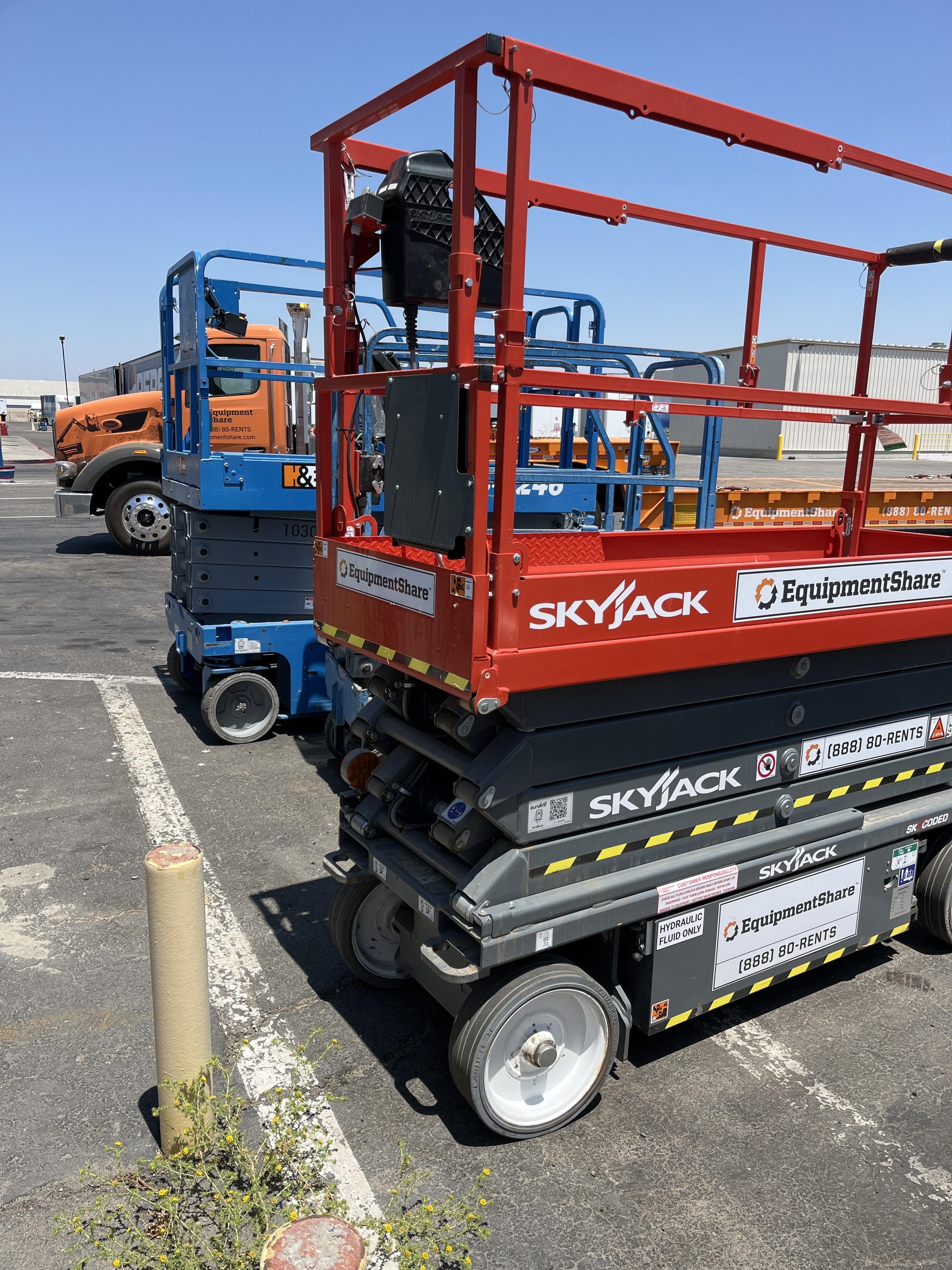 2022 SKYJACK SJ3226
