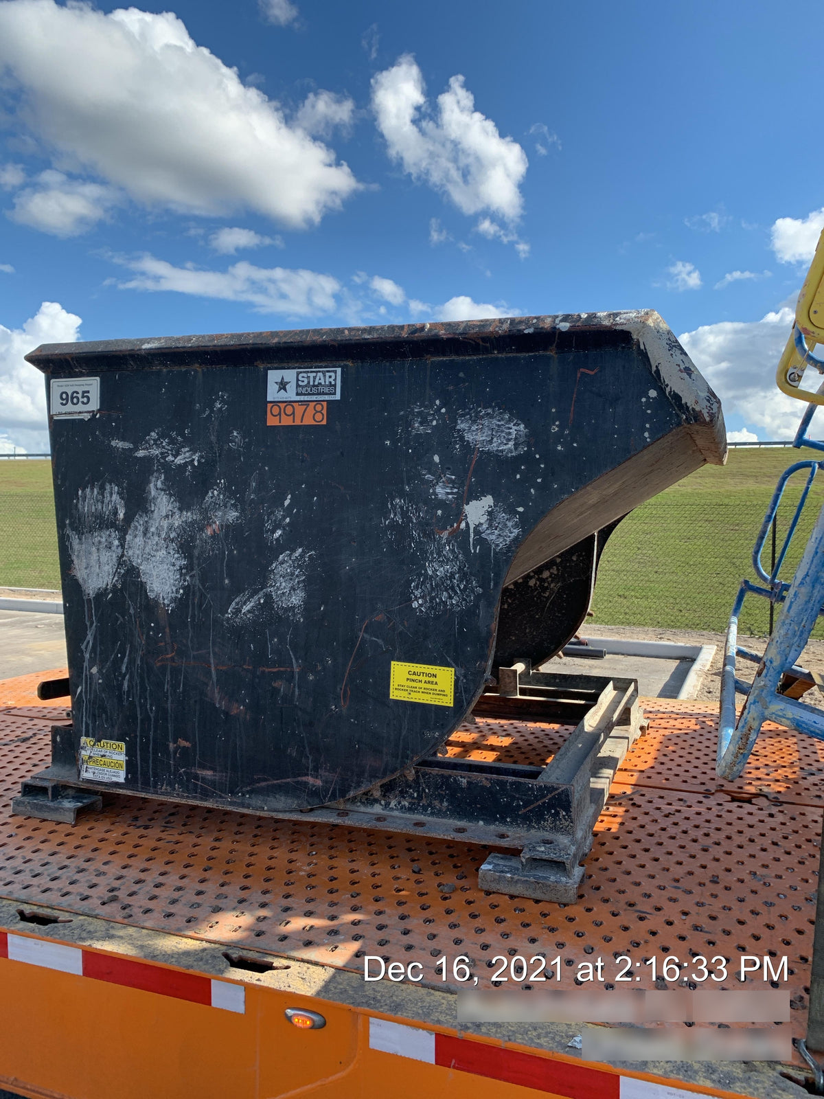 2018 STAR INDUSTRIES M-1820 - Self-Dump Hopper