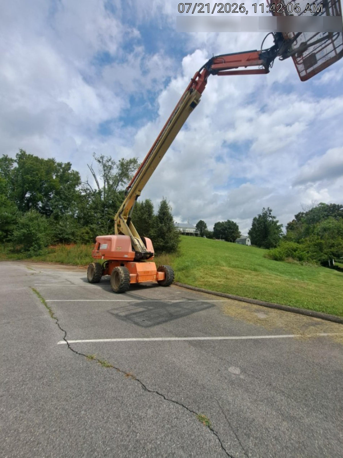 2019 JLG 660SJ