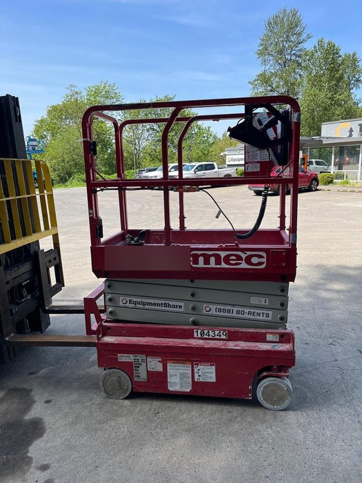 2020 MEC 1330SE Solid NM Tires, Steel Swing out Doors, LCS, Beacon, 900W Inverter