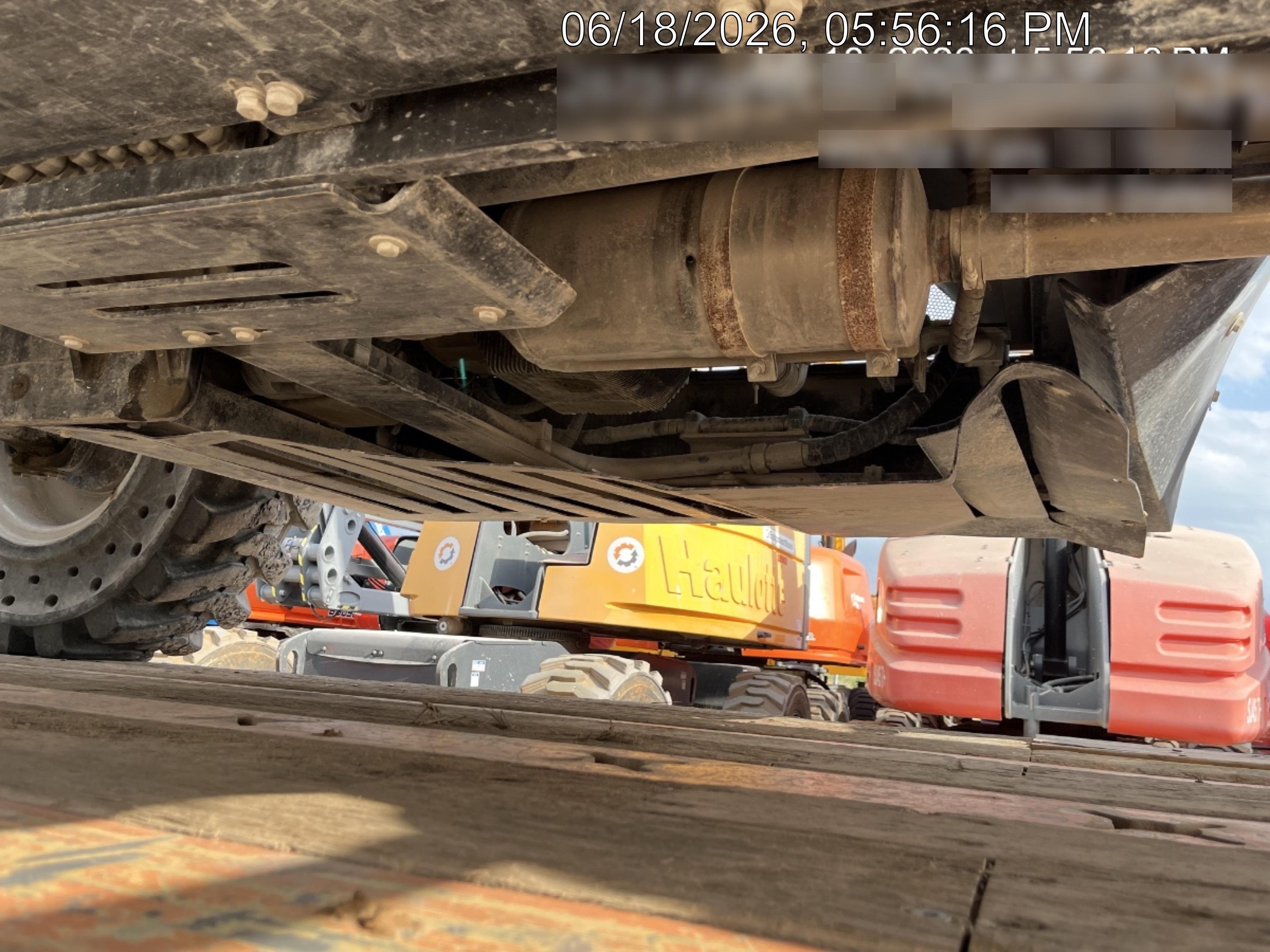 2021 SANY STH1056