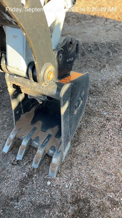 2025 TAKEUCHI 18" HD Bucket - Takeuchi