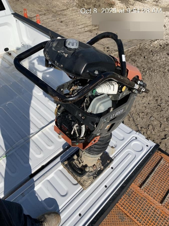 2024 HUSQVARNA LT6005