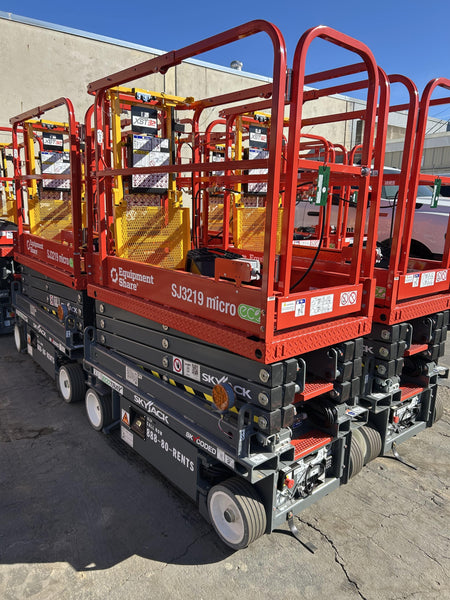 2027 SKYJACK SJ3219M Step Up