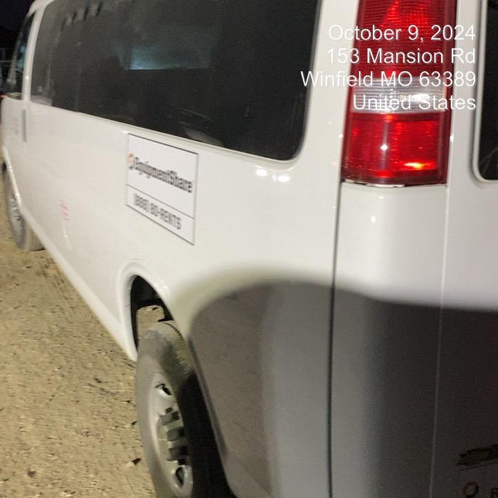 2023 CHEVROLET Express Van - Rental