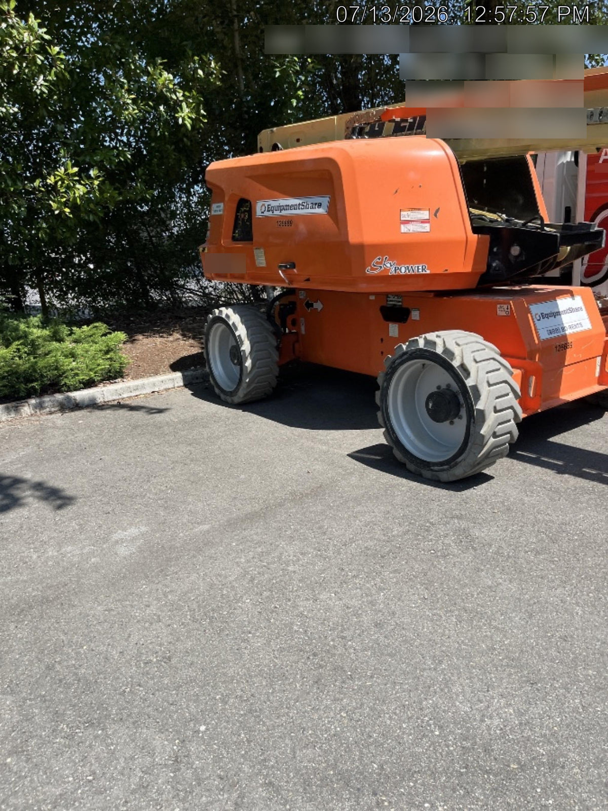 2021 JLG 660SJ