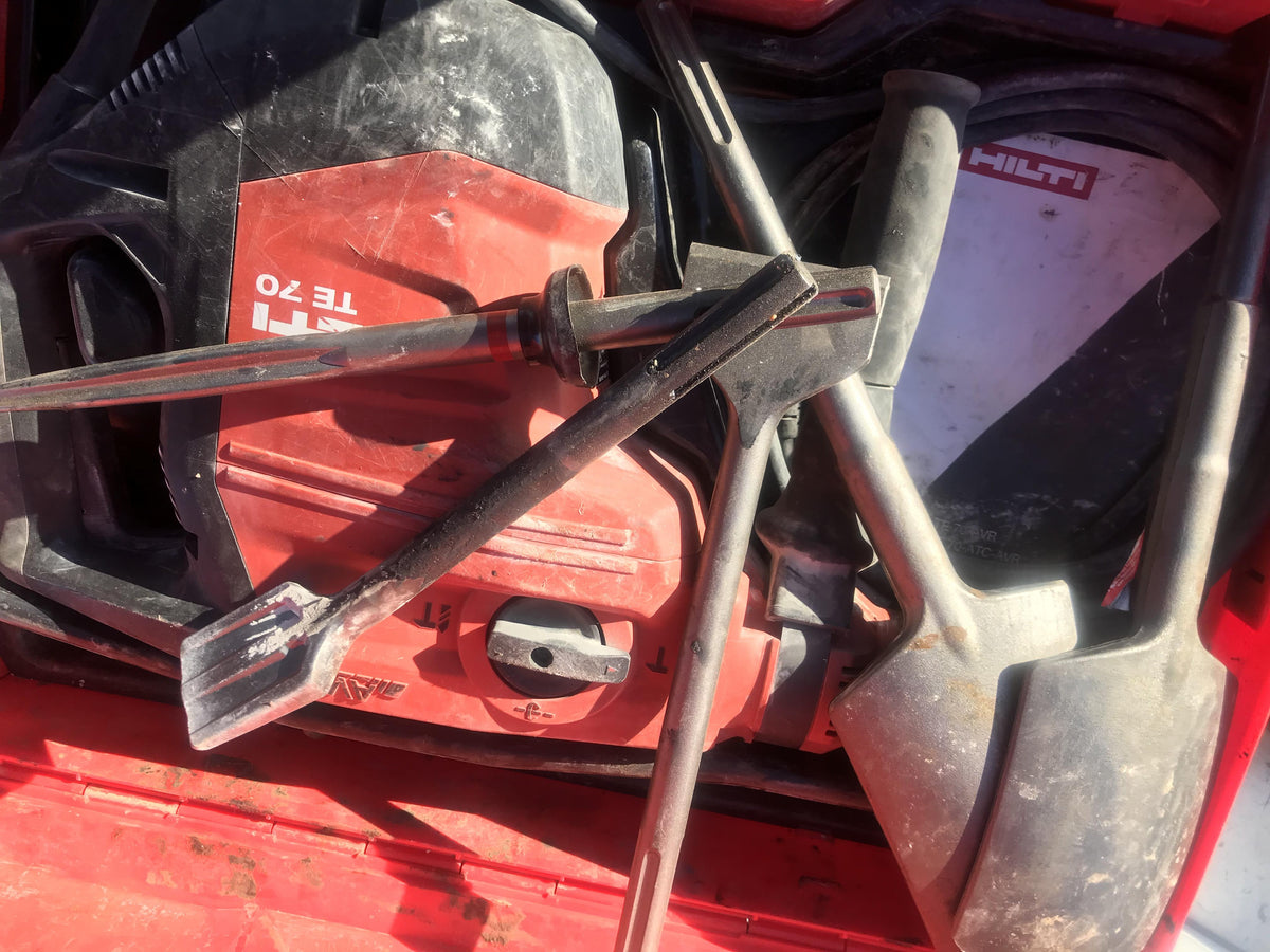 2020 HILTI TE 70-AVR