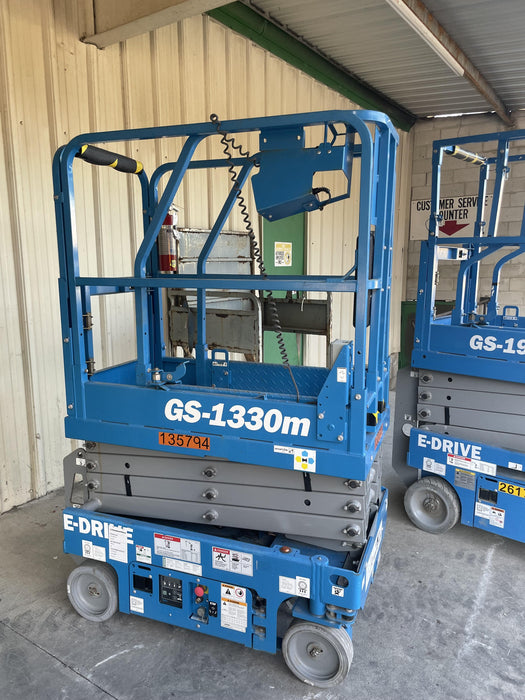2021 GENIE GS-1330m