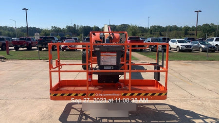2023 JLG 600AJ