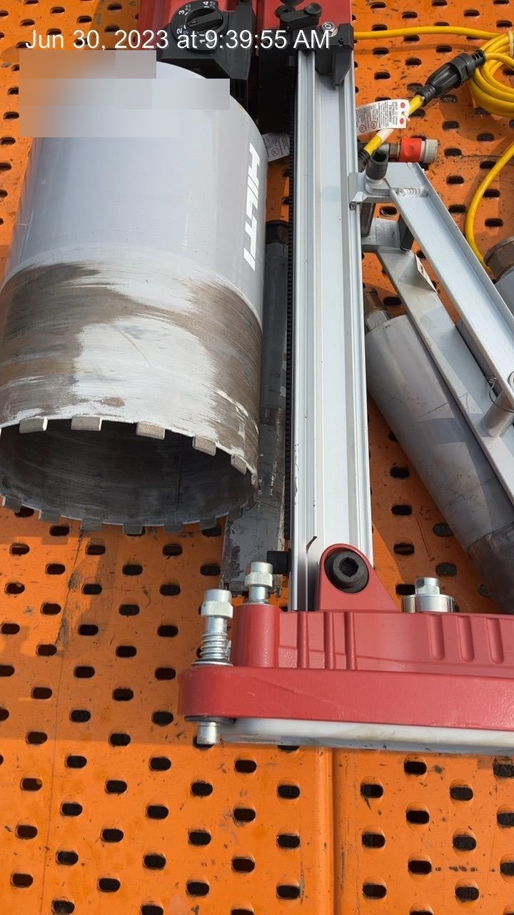 2021 HILTI DD250E
