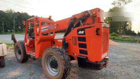 2021 SKYTRAK 10054