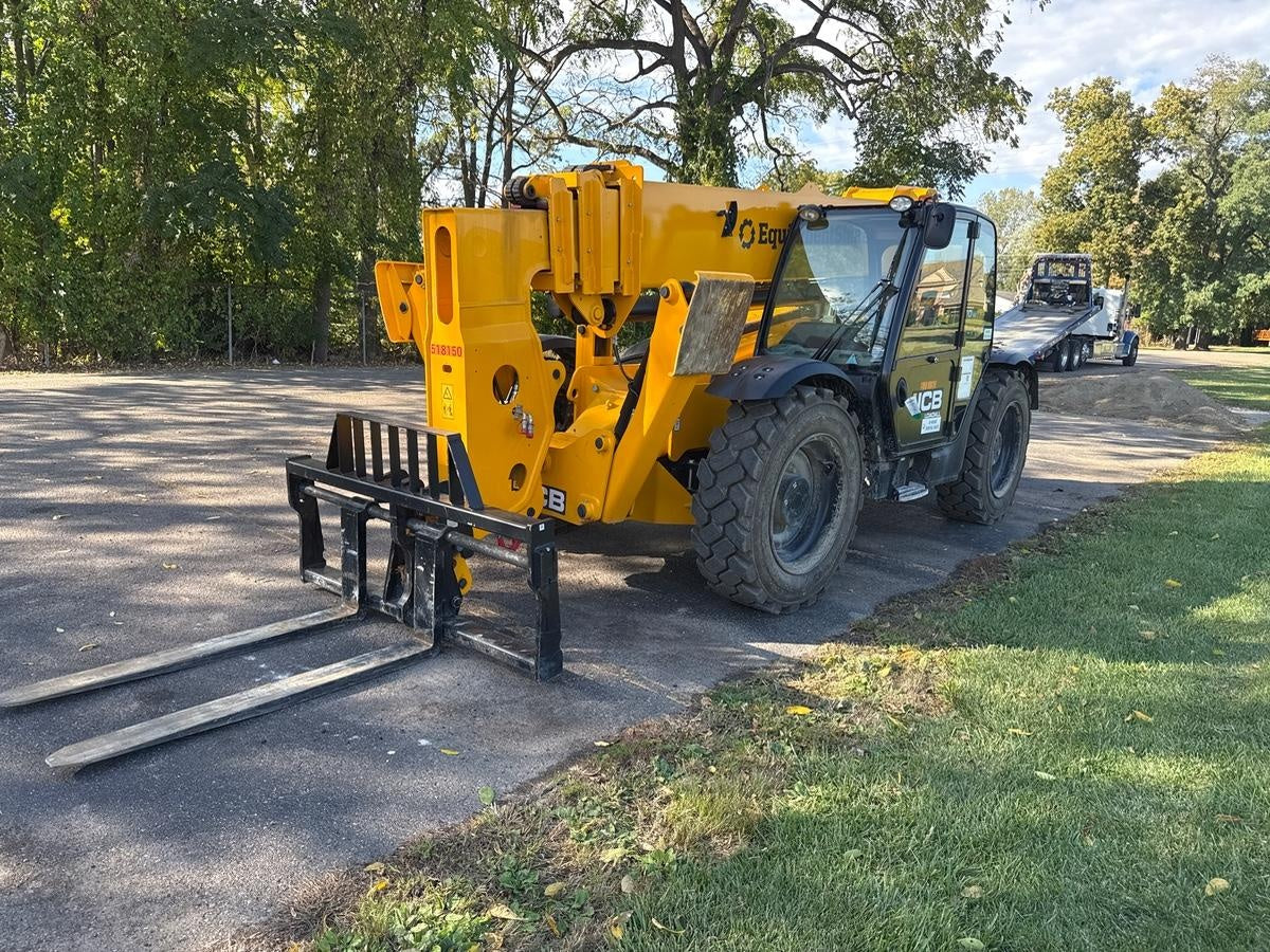 2025 JCB 510-56