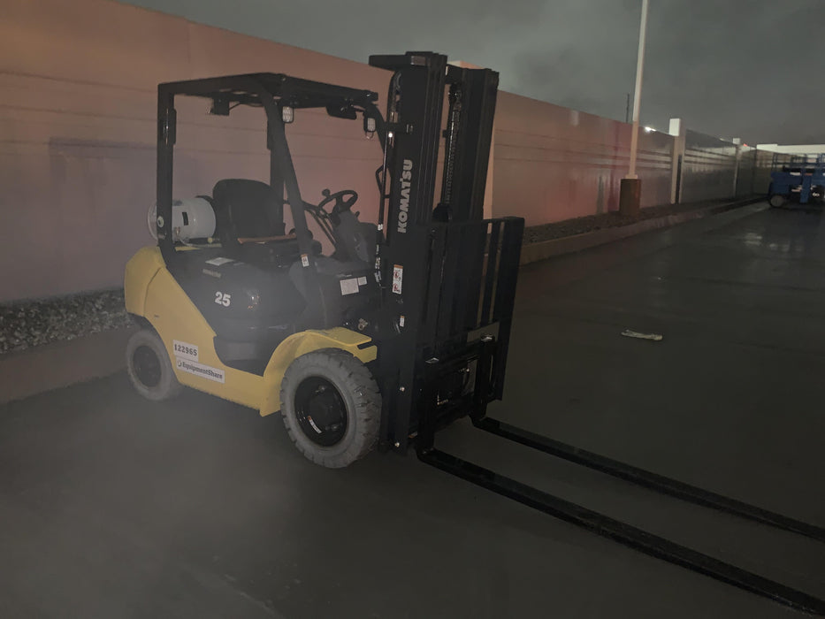 2020 KOMATSU FG25T-16