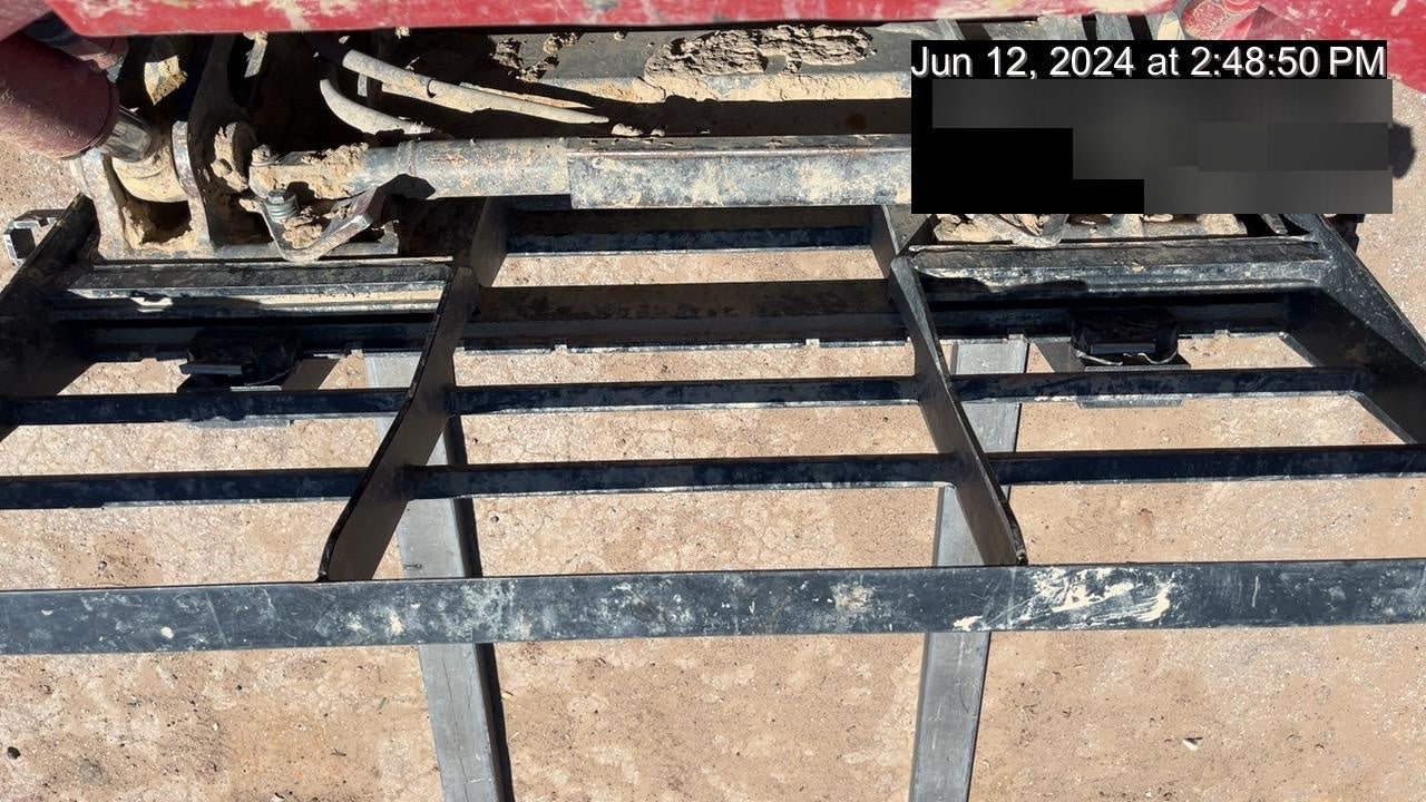 2023 ARROW MATERIAL HANDLING 48" Pallet Forks - Arrow