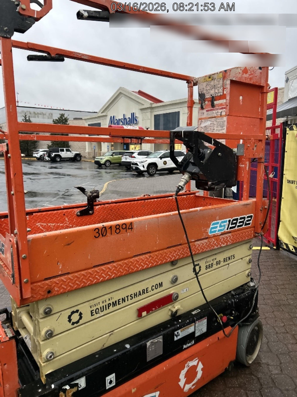 2023 JLG ES1932