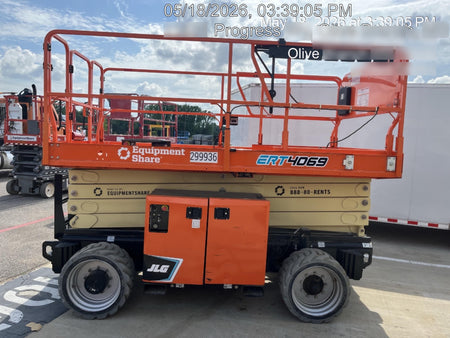 2023 JLG ERT4069