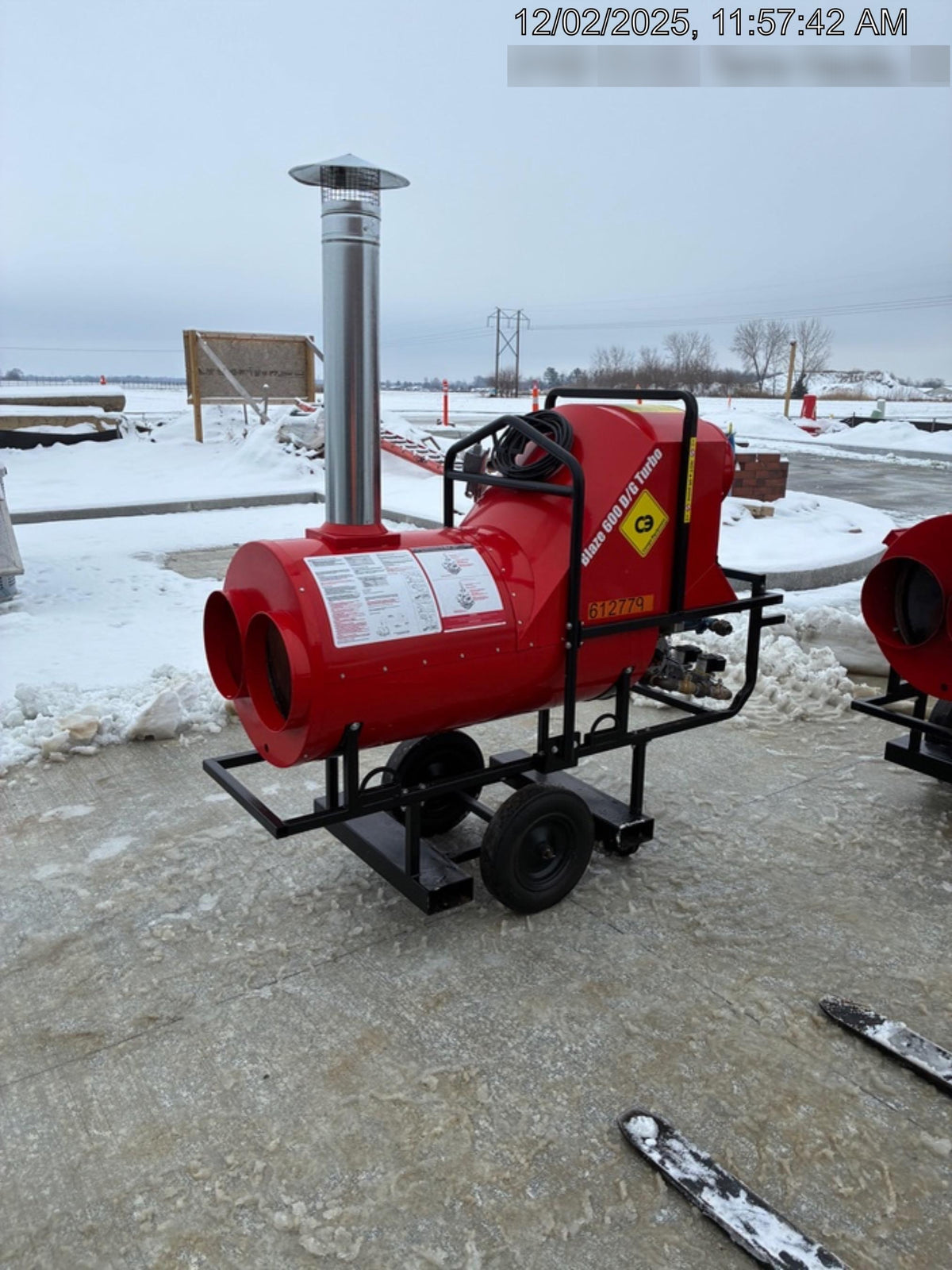 2025 CAMPO EB600G-RE3