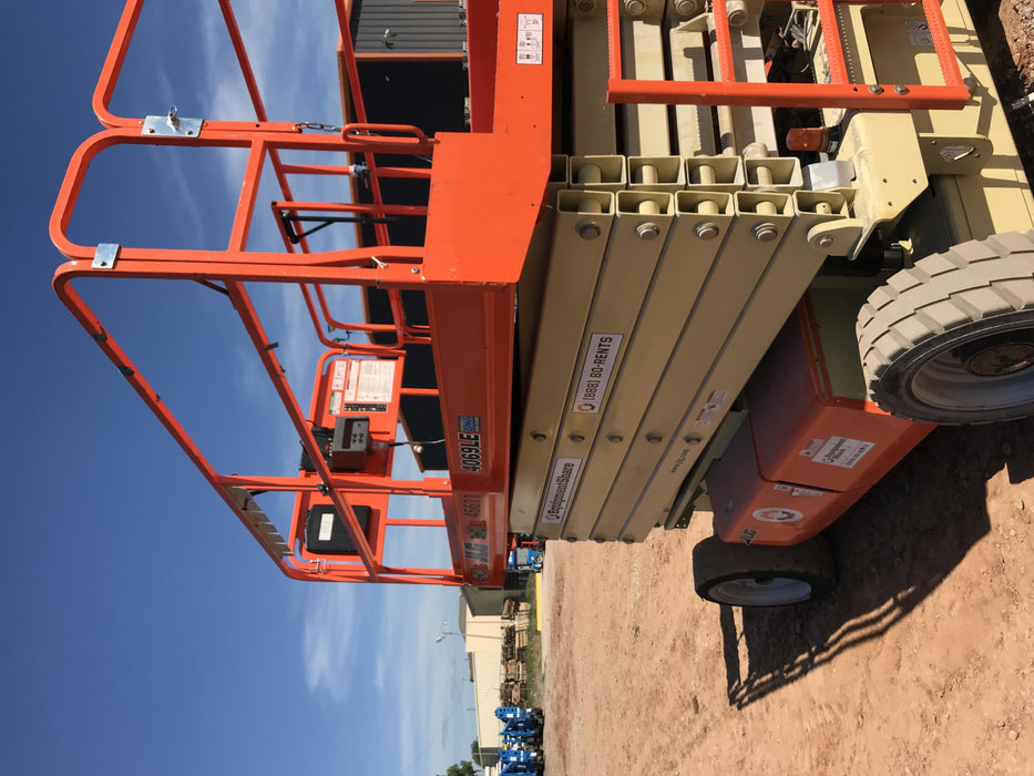 2019 JLG 4069LE