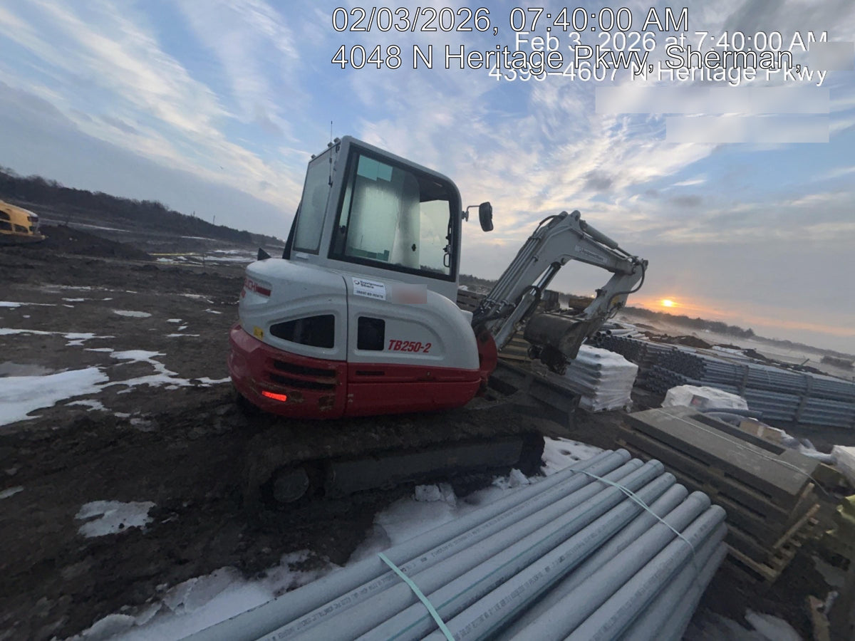 2024 TAKEUCHI TB250-2CR