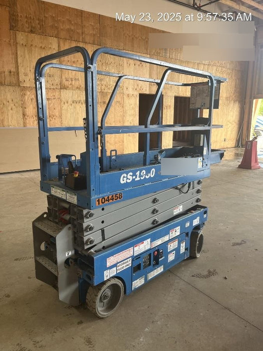 2020 Genie GS-1930 Standard Machine, 800W Inverter