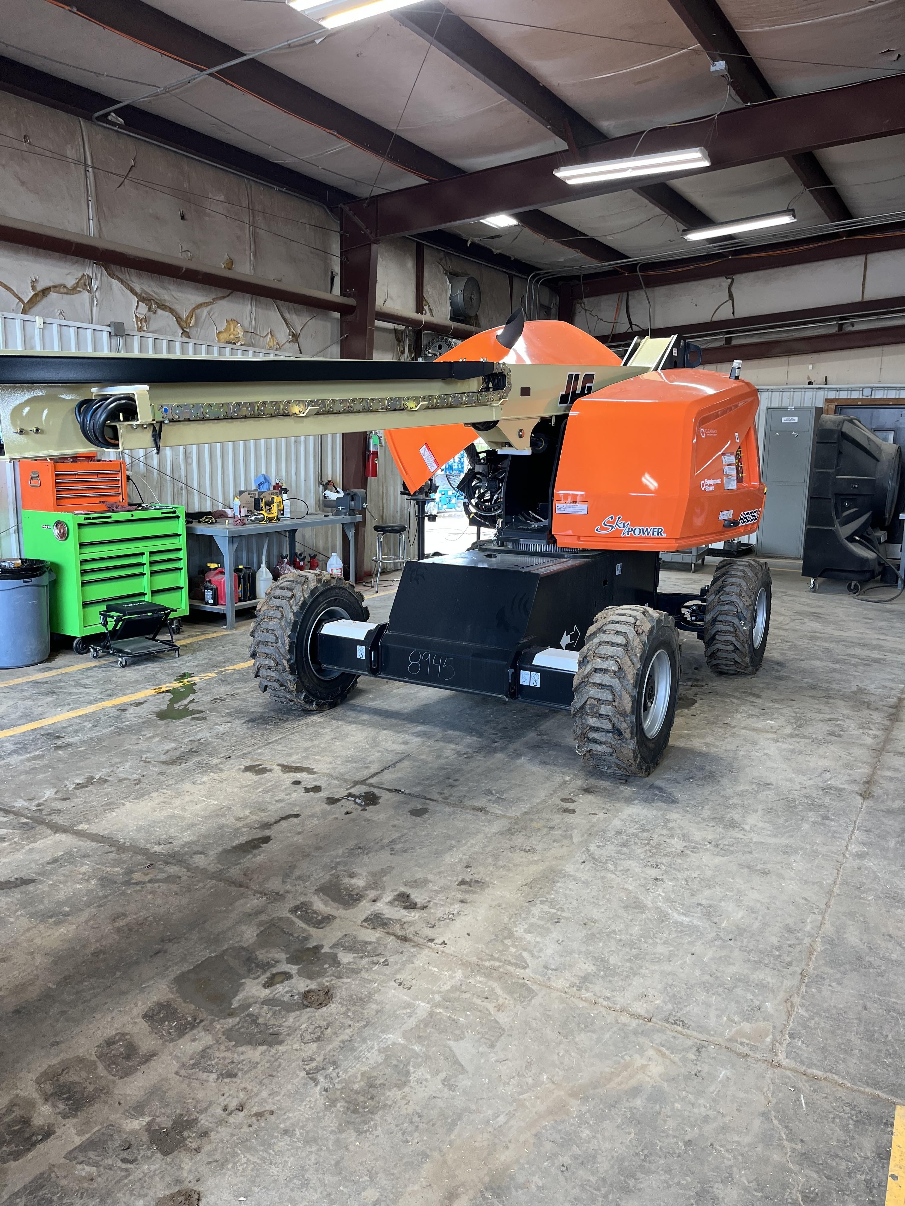 2025 JLG 460SJ