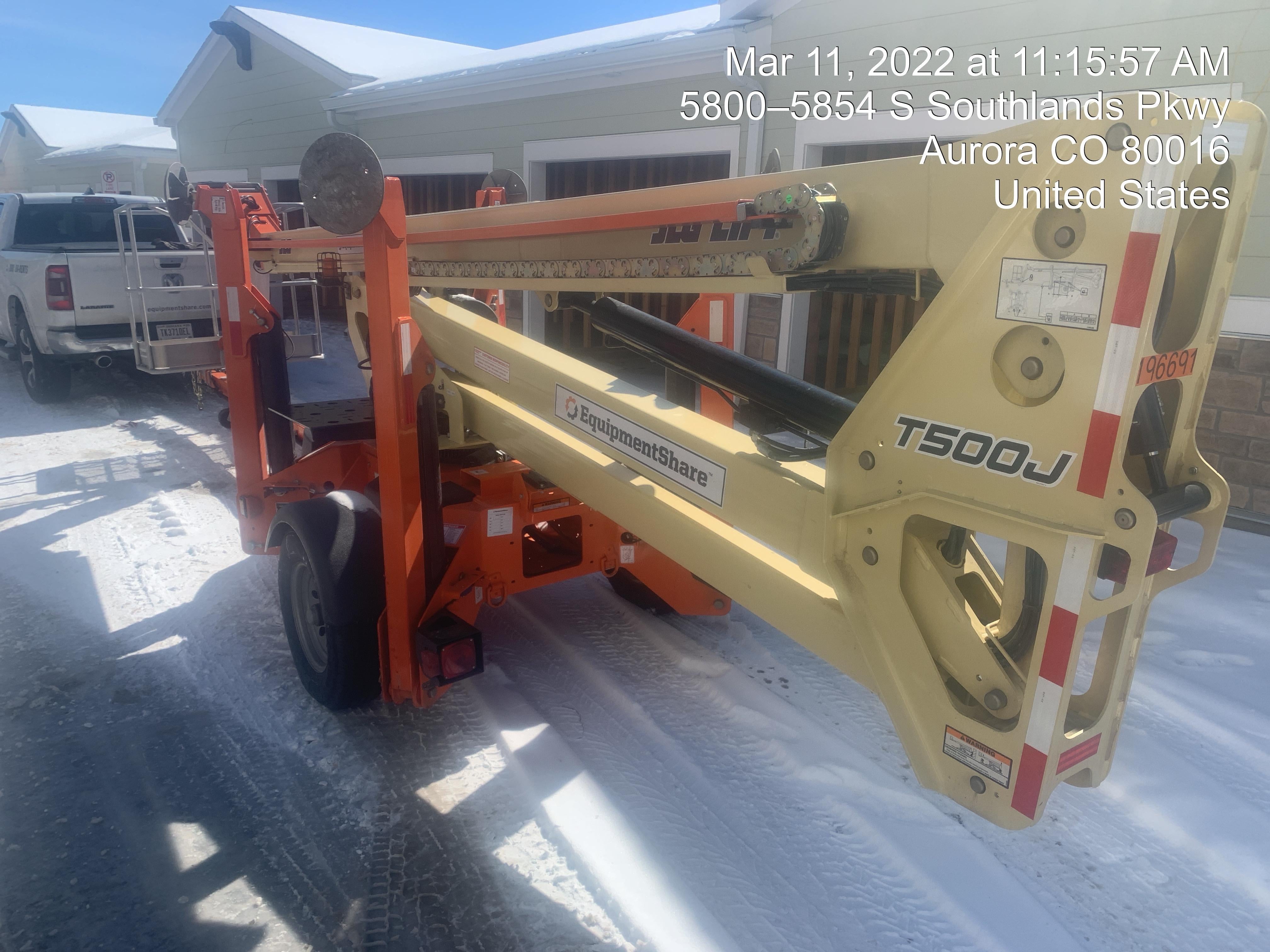 2021 JLG T500J
