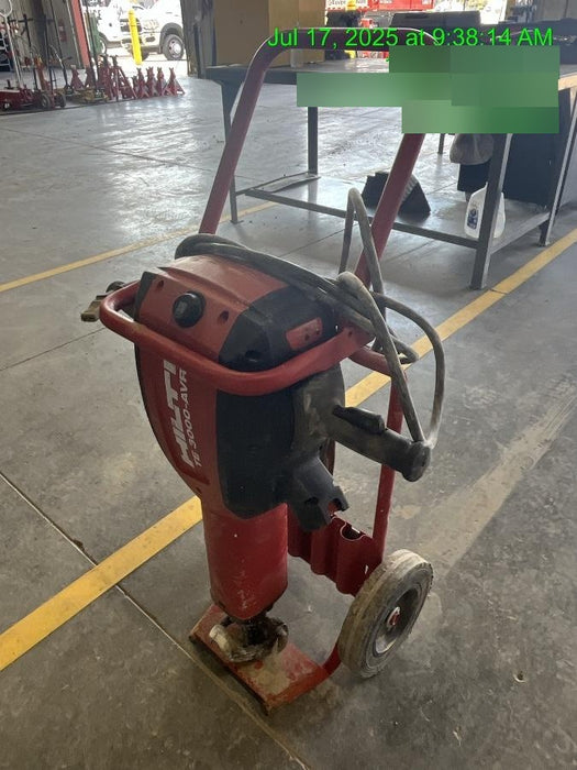 2020 HILTI TE 3000-AVR