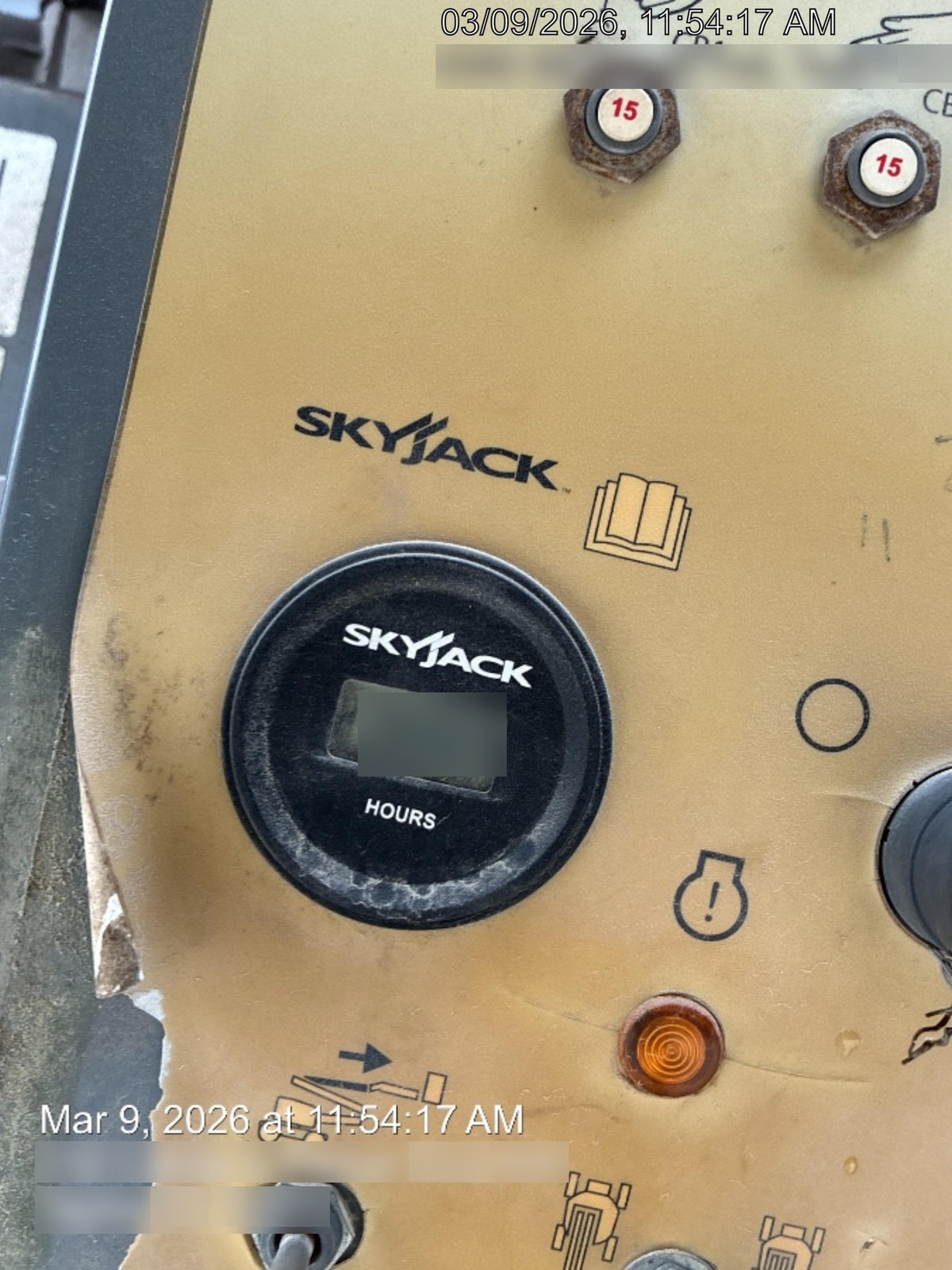 2017 SKYJACK SJ63 AJ