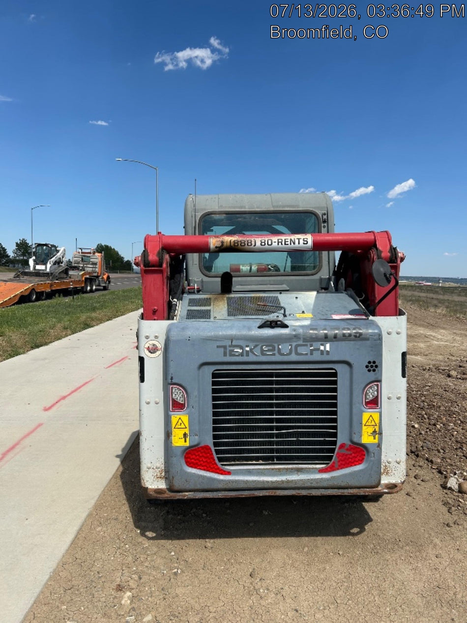 2019 TAKEUCHI TL10V2-CR